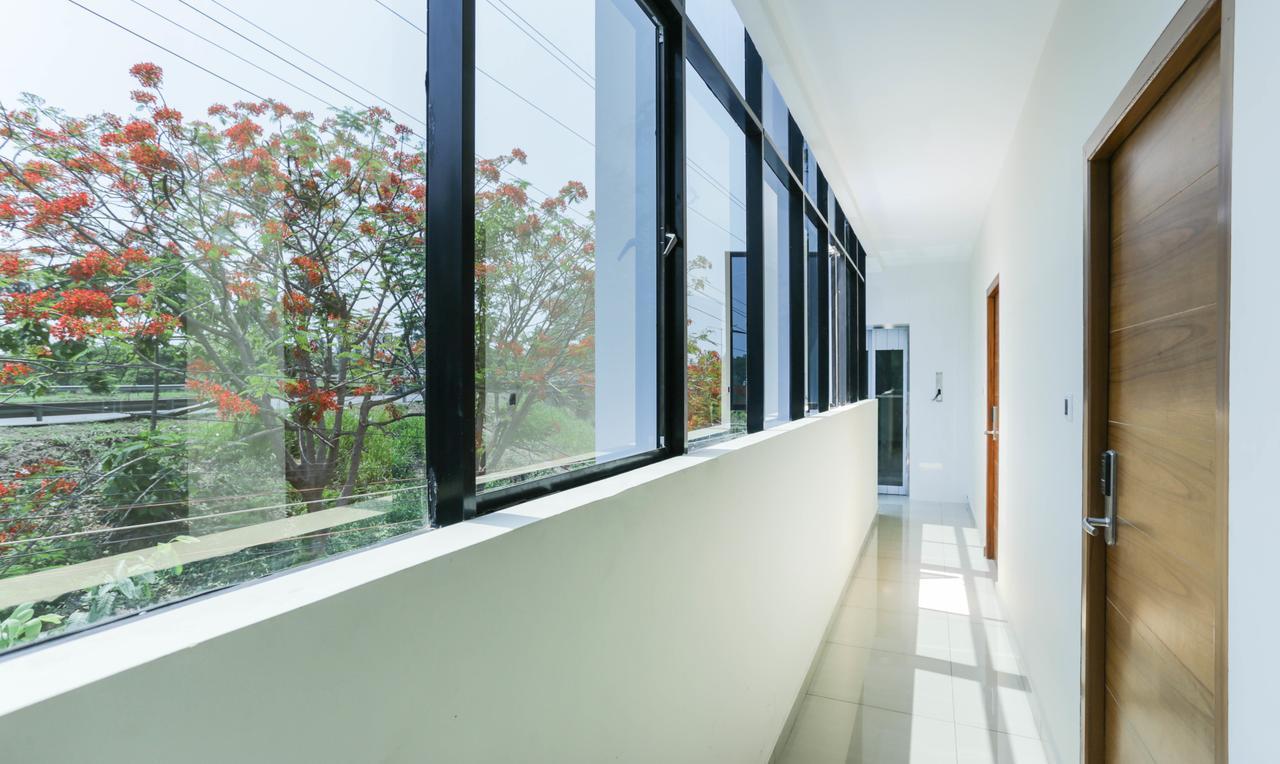 Treebo Trend Cmks Gulmohar Suites Коччи Экстерьер фото